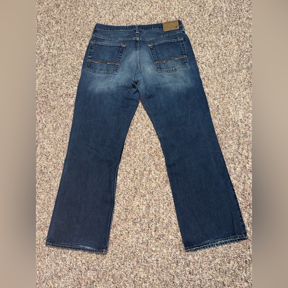 Men's size 33 American Eagle Blue Denim Jeans, bootcut - Picture 2 of 9